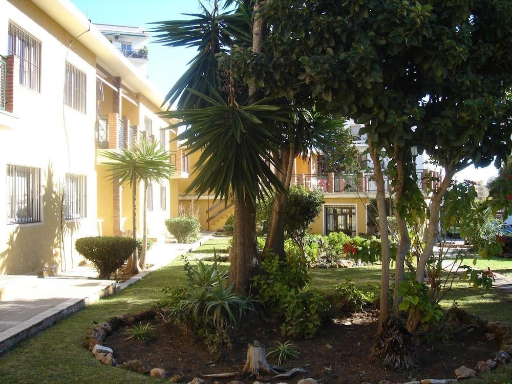 Apartamentos San Carlos ベナルマデナ エクステリア 写真