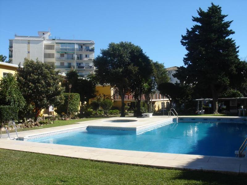 Apartamentos San Carlos ベナルマデナ エクステリア 写真